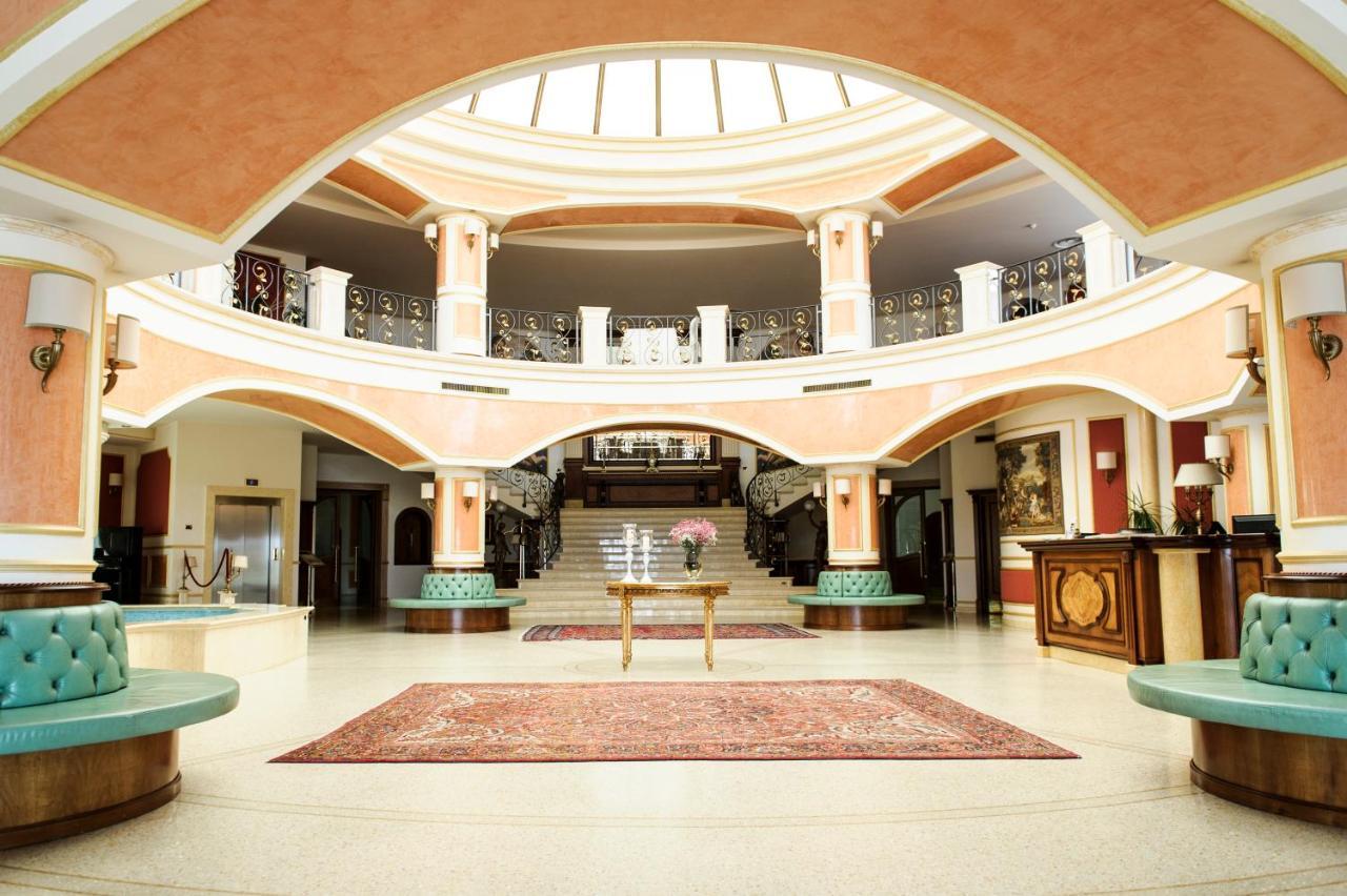 Parco Dei Principi Hotel Roccella Ionica Exteriör bild
