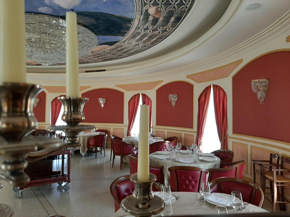 Parco Dei Principi Hotel Roccella Ionica Exteriör bild