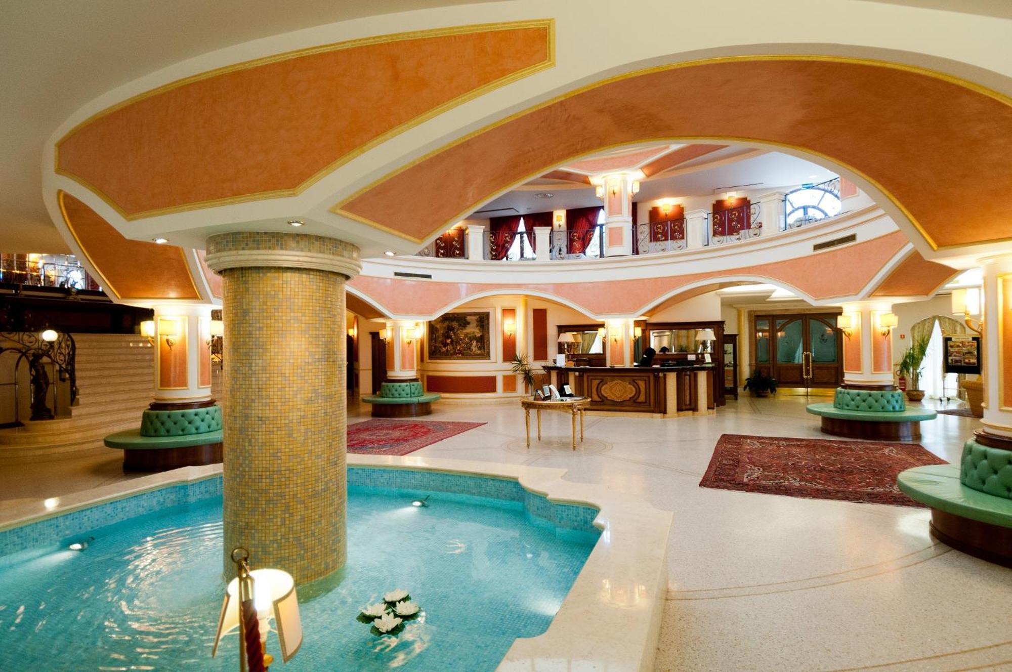 Parco Dei Principi Hotel Roccella Ionica Exteriör bild